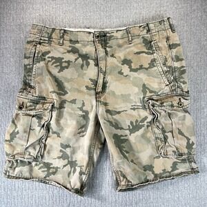 Levi's vintage cargo cameo shorts Men's (38) outdoor workwear camping army Fit